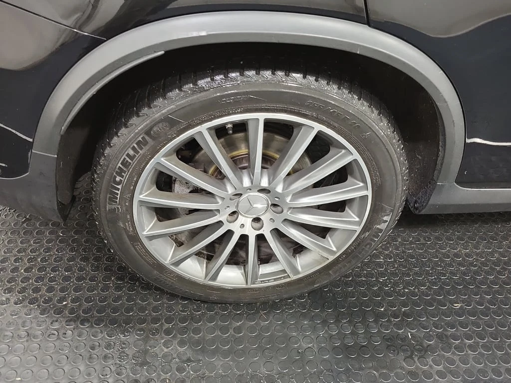 Mercedes-Benz GLC * AMG 43 * CARFAX * БЕЗ ПЪРВОНАЧАЛНА ВНОСКА - изображение 7