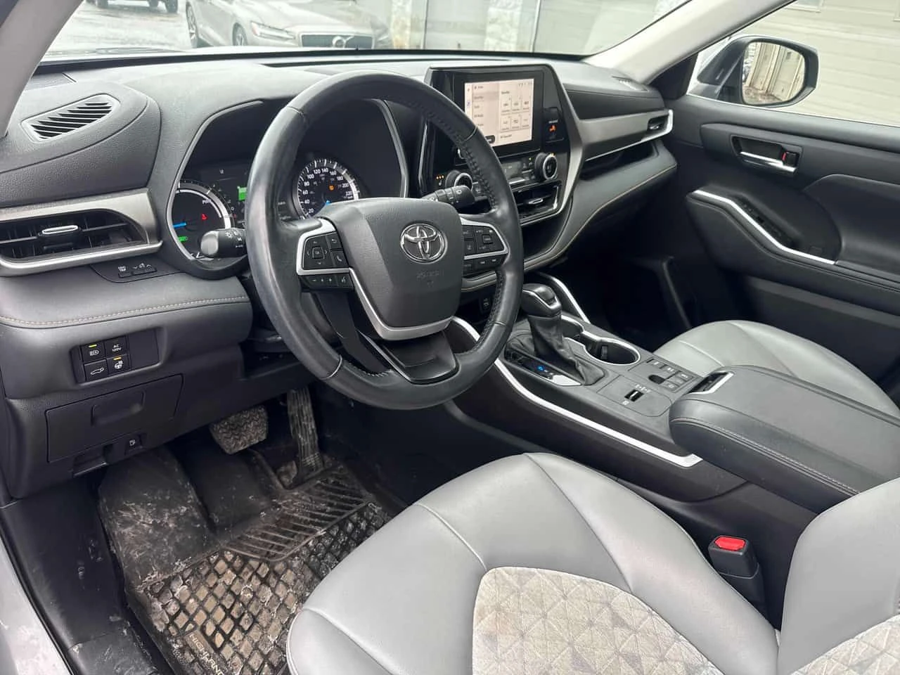 Toyota Highlander Hybrid Bronze Edition AWD | SUNROOF | KEYLESS | , снимка 5 - Автомобили и джипове - 53751569