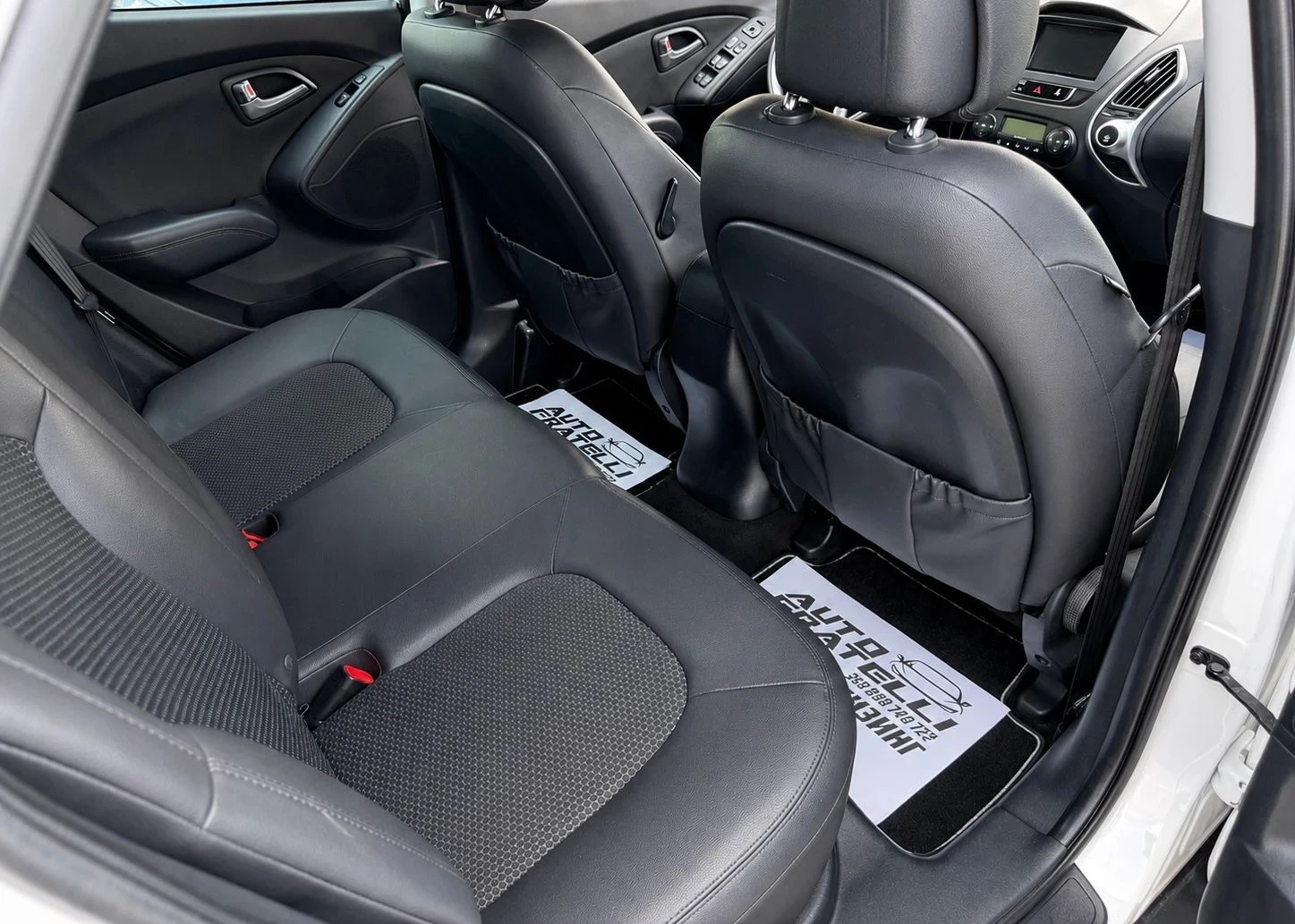 Hyundai IX35 2.0CRDI 4x4| ЛИЗИНГ| БАРТЕР| ОБСЛУЖЕНА, снимка 10 - Автомобили и джипове - 55897040
