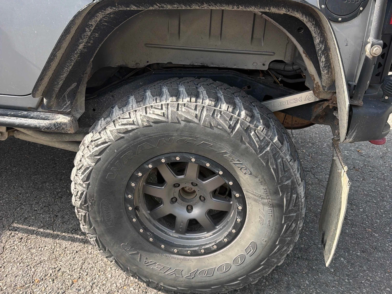 Jeep Wrangler * Rubicon * АВТОКРЕДИТ БЕЗ ПЪРВОНАЧАЛНА ВНОСКА* , снимка 17 - Автомобили и джипове - 56055239