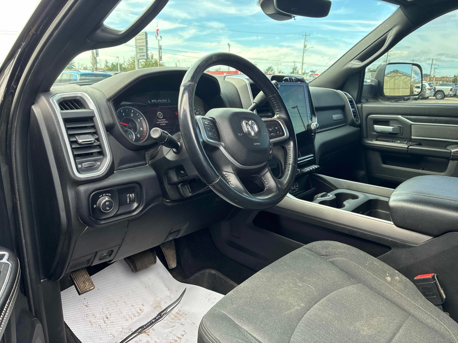 Dodge RAM 2500 * Big Horn * АВТОКРЕДИТ БЕЗ ПЪРВОНАЧАЛНА ВНОСКА* , снимка 17 - Автомобили и джипове - 56126975