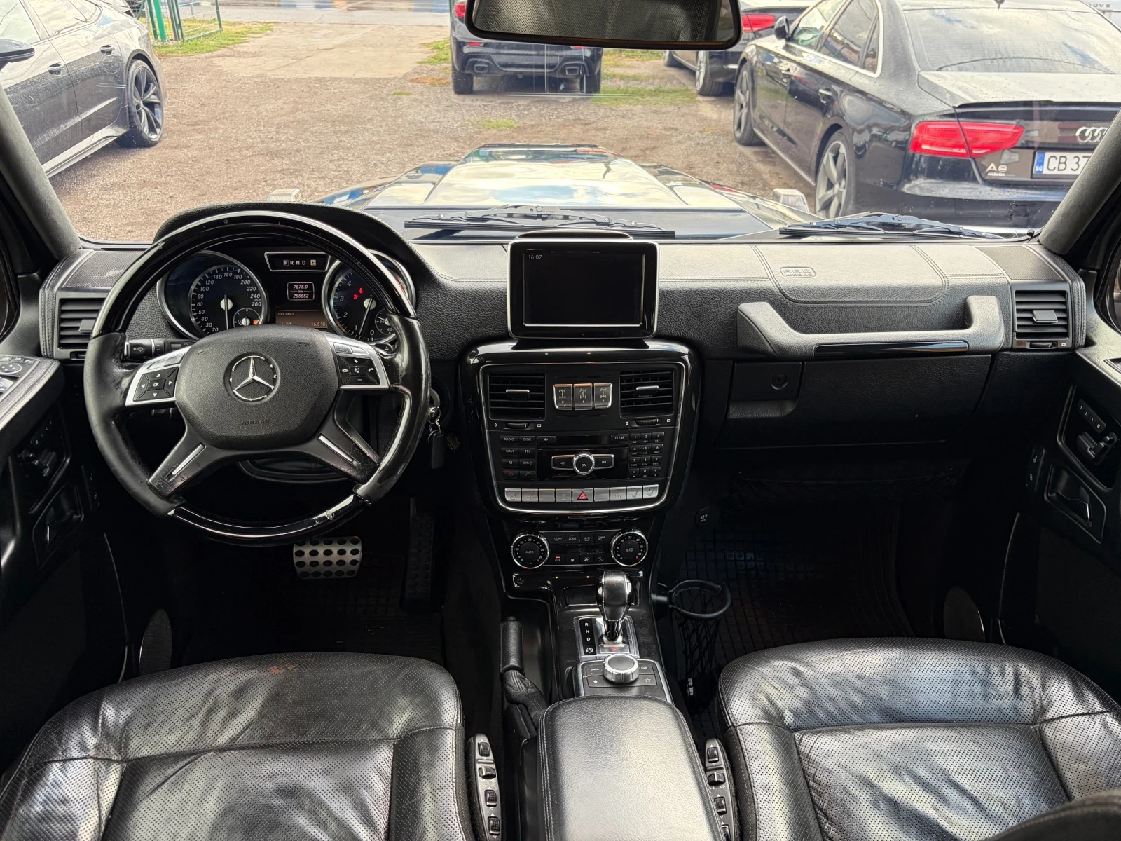 Mercedes-Benz G 500, снимка 11 - Автомобили и джипове - 56648535