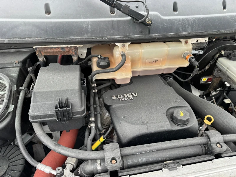 Iveco Daily 3.0HPI* 35C15* Климатик* MAXI база, снимка 3 - Бусове и автобуси - 42739832