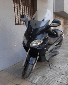 Piaggio X9, снимка 1