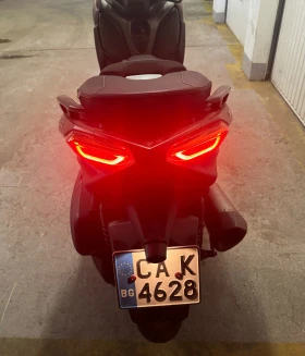 Yamaha X-max 300 AKRAPOVIC, снимка 9