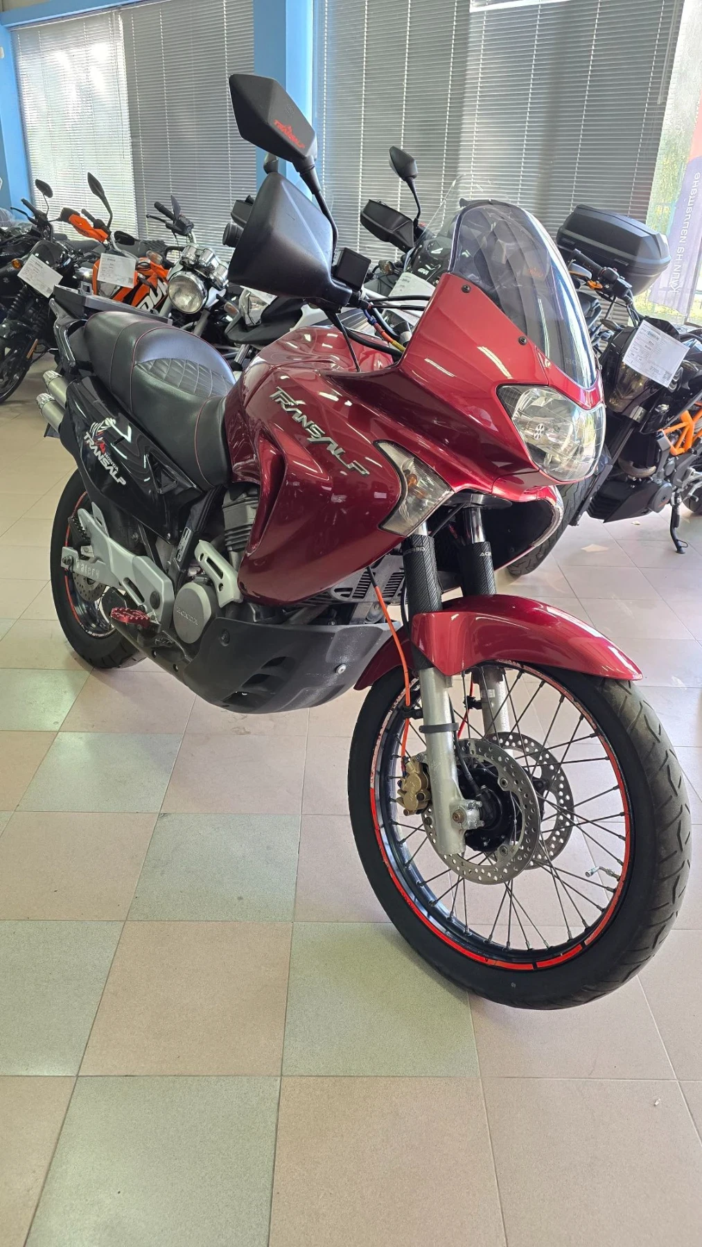 Honda Xlv 650 Transalp Лизинг !, снимка 3 - Мотоциклети и мототехника - 56313896