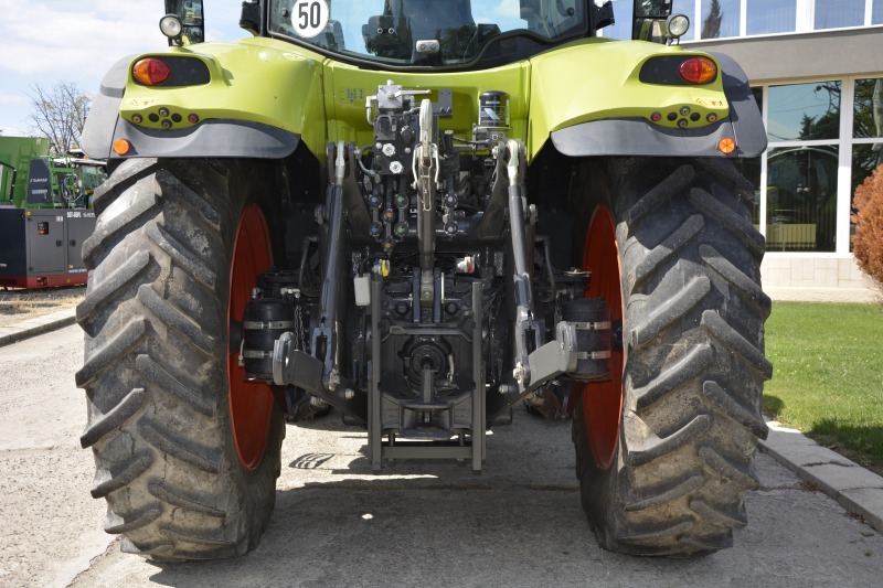 Трактор Claas AXION 850 CIS, снимка 6 - Селскостопанска техника - 45840798