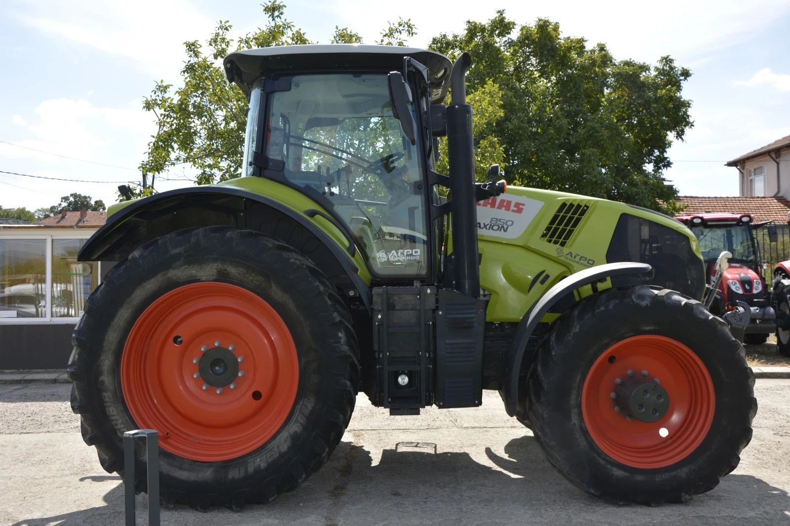 Трактор Claas AXION 850 CIS - изображение 4