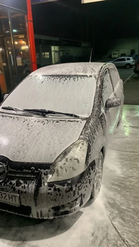 Toyota Corolla verso, снимка 7