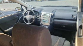Toyota Corolla verso, снимка 8