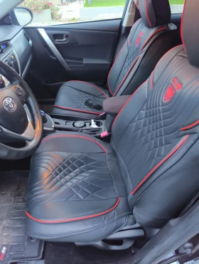 Toyota Auris Комби , снимка 8