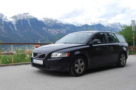 Volvo V50 D2 Summum  Navi/Xenon/Tempomat, снимка 1