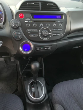 Honda Jazz 1.3HYBRID SWISS | Mobile.bg    13