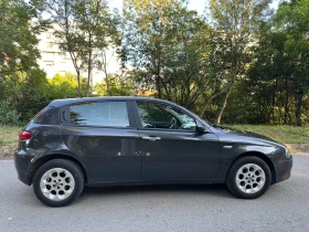 Alfa Romeo 147 1.6i + Климатик - 4499 лв. - 12395931 14
