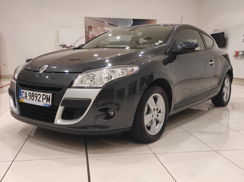 Renault Megane 1, 6 14000км, снимка 1 - Автомобили и джипове - 47499858