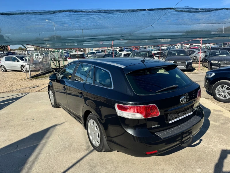 Toyota Avensis Benzin, снимка 5 - Автомобили и джипове - 47713692