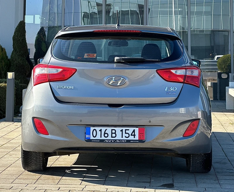 Hyundai I30 1.6 CRDI, снимка 7 - Автомобили и джипове - 48464971