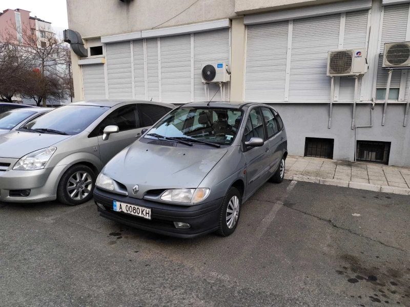 Renault Scenic, снимка 4 - Автомобили и джипове - 48619467