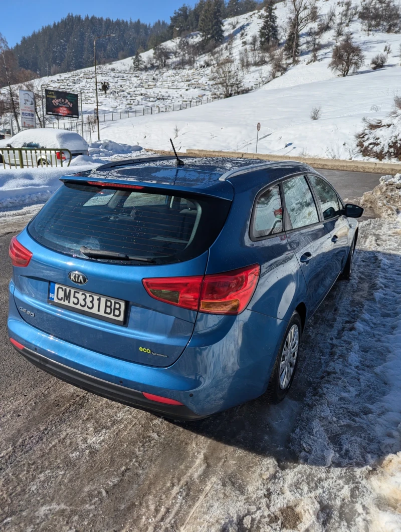 Kia Ceed, снимка 4 - Автомобили и джипове - 48744266