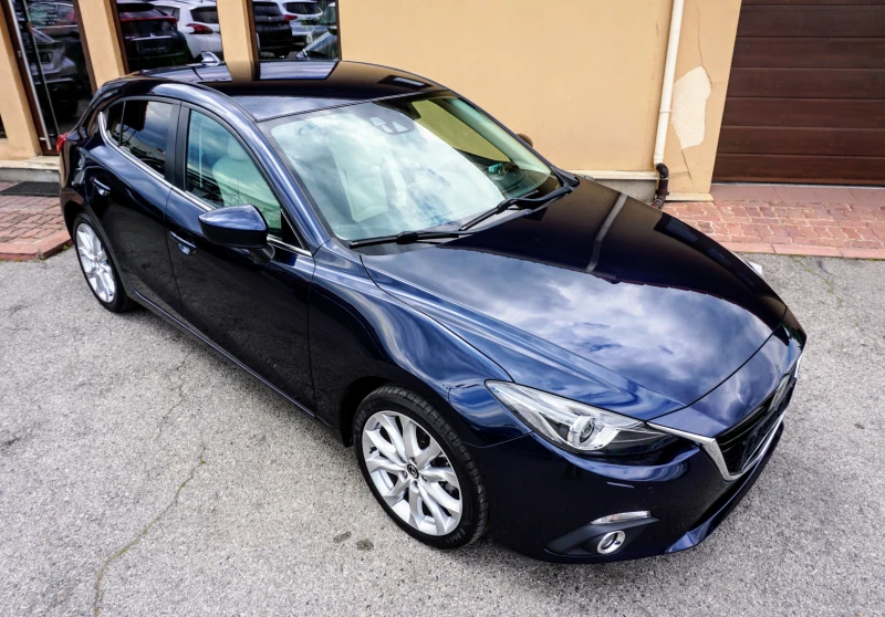 Mazda 3 2.2D EXCEED, снимка 2 - Автомобили и джипове - 50254411