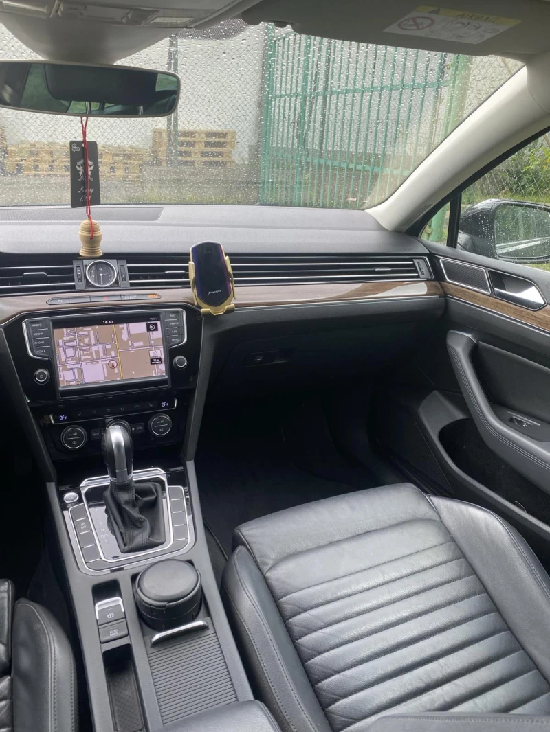 VW Passat B8, снимка 11 - Автомобили и джипове - 52331483