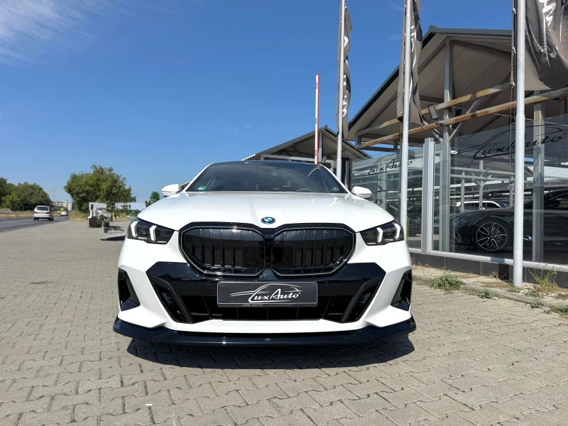 BMW 550 E#M PERFORMANCE PACK#NAPPA#ОБДУХВАНЕ#H&K#ГАРАНЦИЯ, снимка 3 - Автомобили и джипове - 51068122