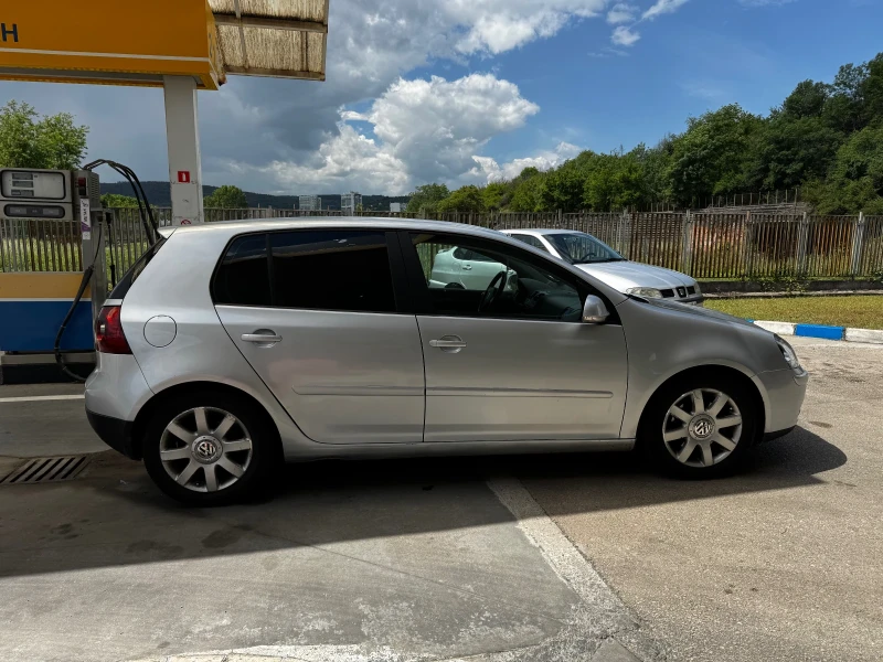 VW Golf, снимка 5 - Автомобили и джипове - 51546082