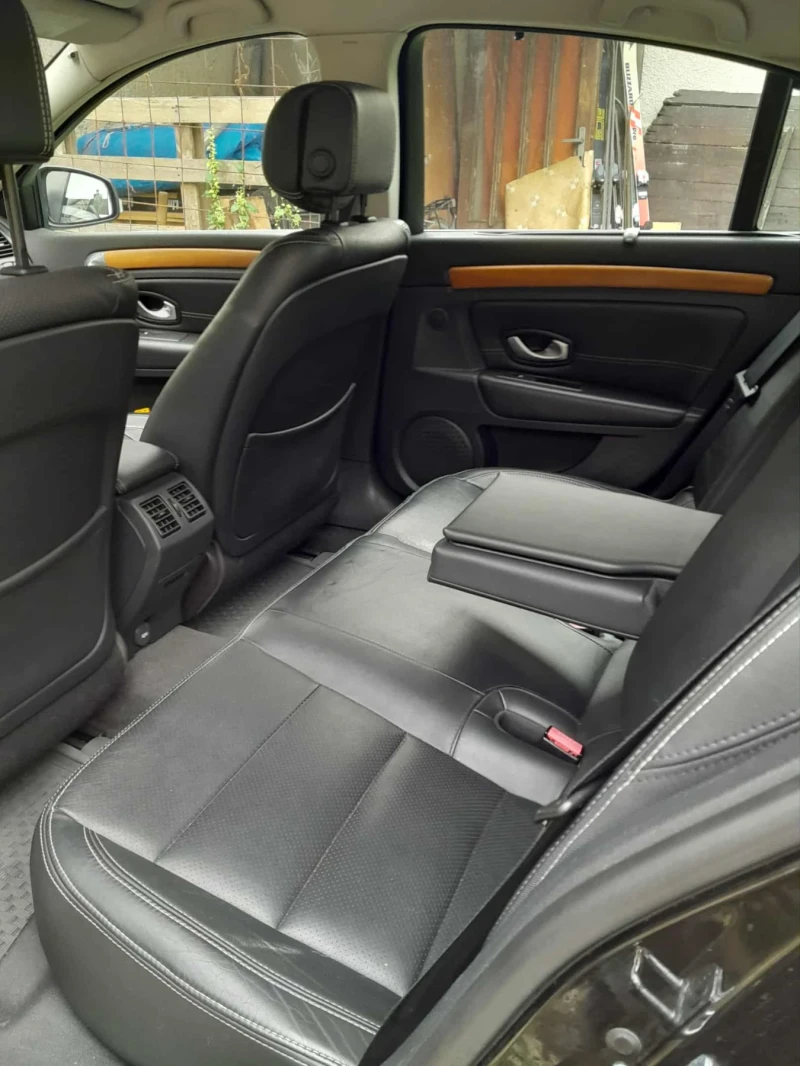 Renault Laguna 2.0 150 к.с. дизел, снимка 7 - Автомобили и джипове - 52471258