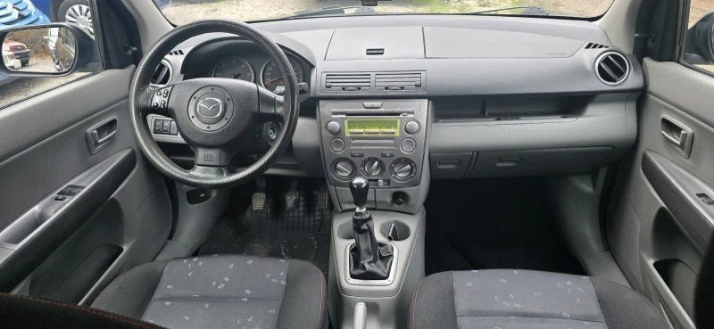 Mazda 2 1.4d, снимка 13 - Автомобили и джипове - 52379230