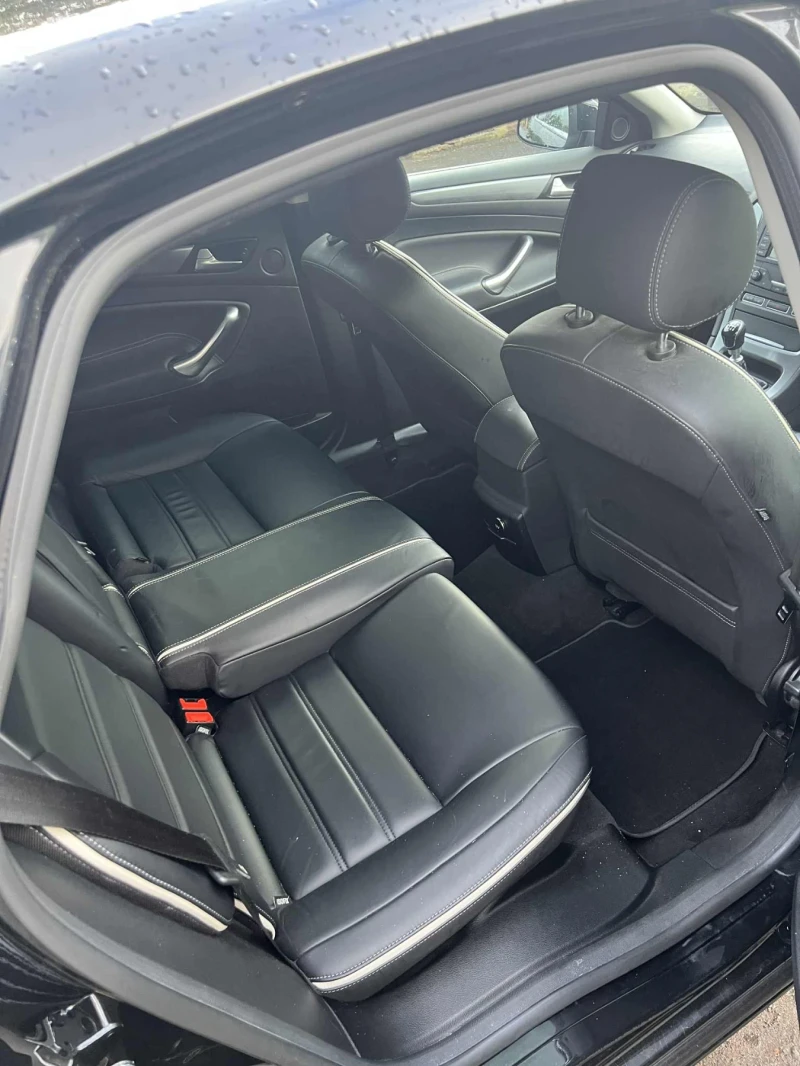 Ford Mondeo, снимка 14 - Автомобили и джипове - 52726934