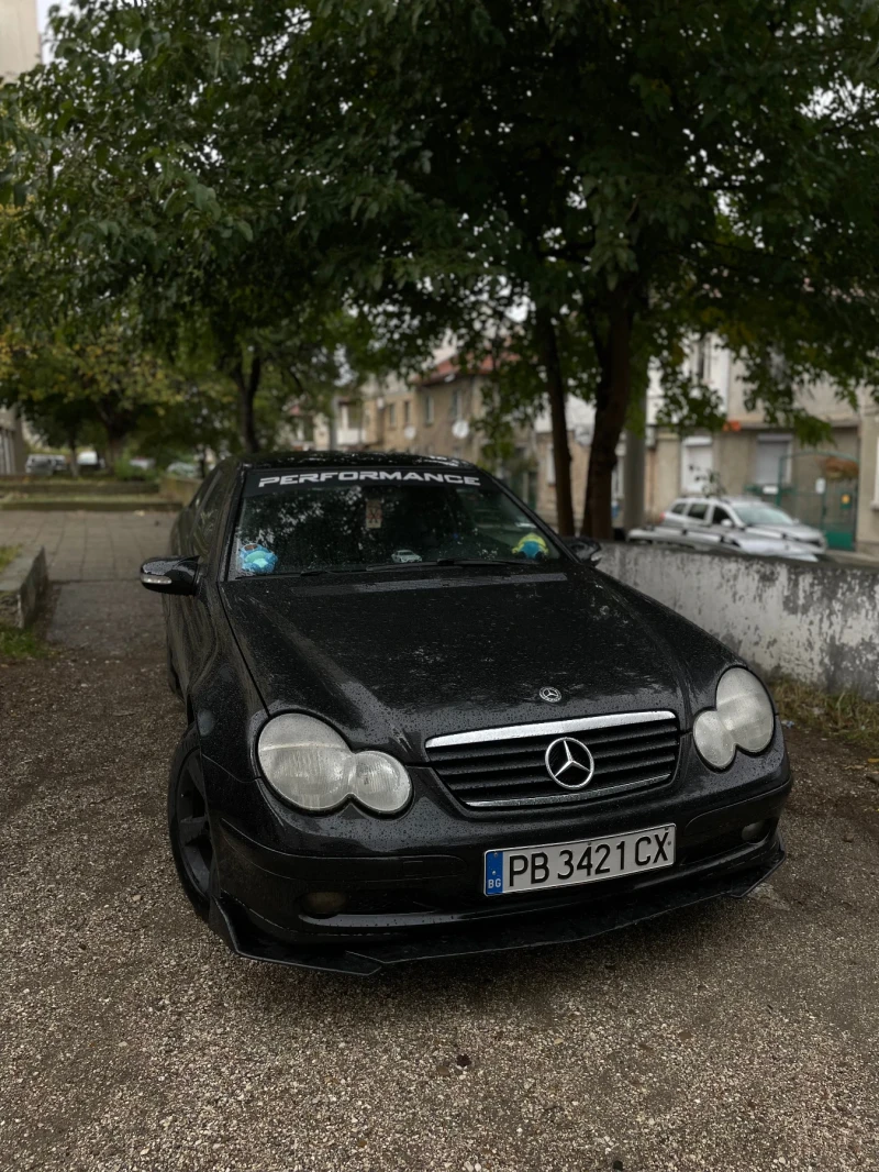Mercedes-Benz C 220, снимка 2 - Автомобили и джипове - 52852945