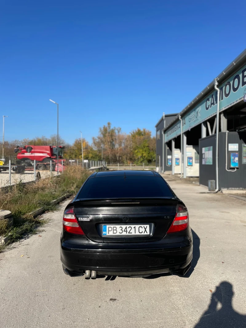 Mercedes-Benz C 220, снимка 6 - Автомобили и джипове - 52852945