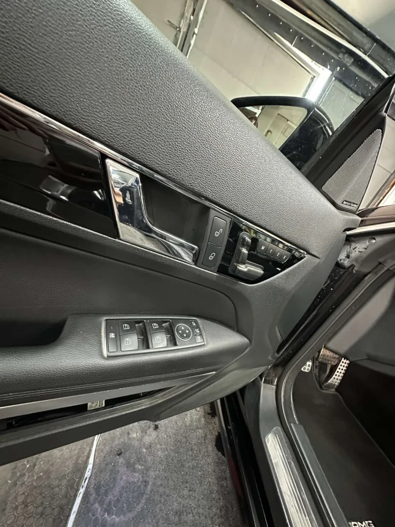 Mercedes-Benz E 350 AMG - PAKET , снимка 12 - Автомобили и джипове - 52923368