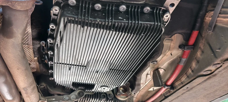 BMW 525 Xi Facelift, снимка 15 - Автомобили и джипове - 53086723