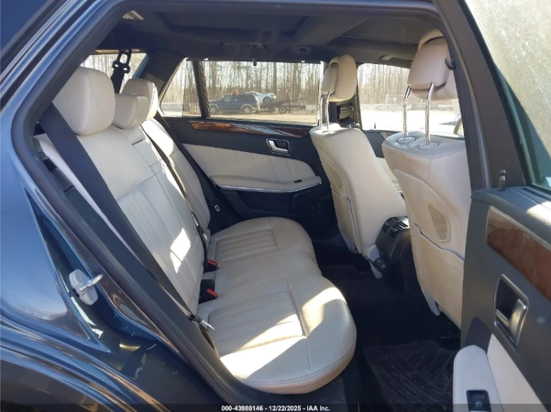 Mercedes-Benz E 350 4MATIC* ОБДУХВАНЕ* ПОДГРЕВ* Harman/kardon* М.ТОЧКА, снимка 10 - Автомобили и джипове - 53220407