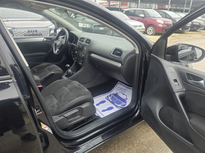 VW Golf 1.6TDI 105к.с Comfortline, снимка 14 - Автомобили и джипове - 53293305