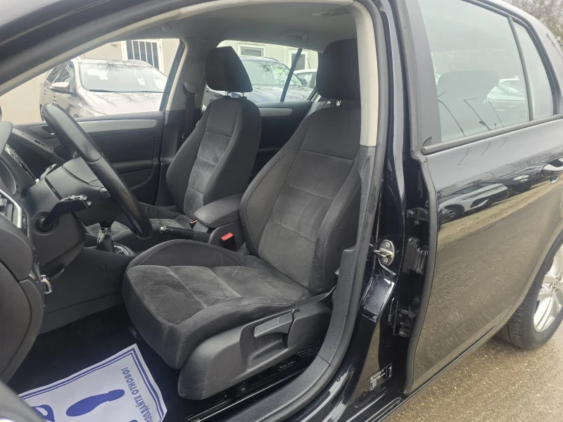 VW Golf 1.6TDI 105к.с Comfortline, снимка 10 - Автомобили и джипове - 53293305