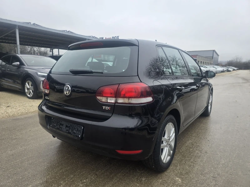 VW Golf 1.6TDI 105к.с Comfortline, снимка 4 - Автомобили и джипове - 53293305