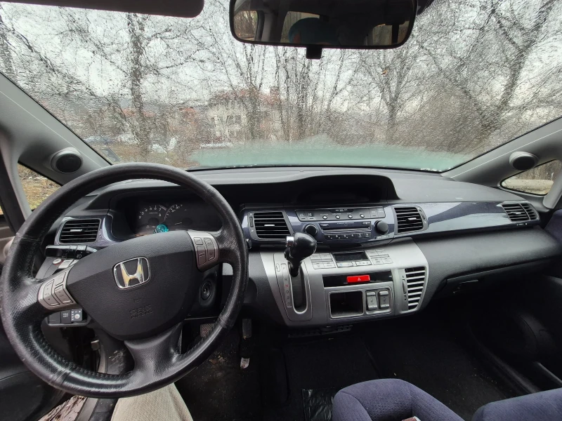 Honda Fr-v 1.8 бензин/газ, снимка 4 - Автомобили и джипове - 53373910