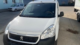 Peugeot Partner, снимка 1 - Автомобили и джипове - 46363793