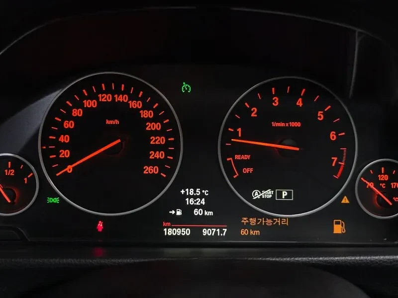 BMW 320 d, снимка 8 - Автомобили и джипове - 54590217