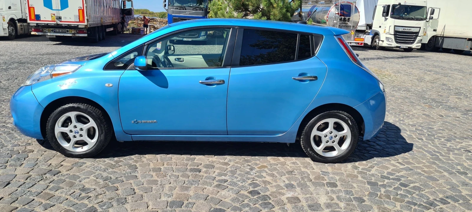 Nissan Leaf   - изображение 4