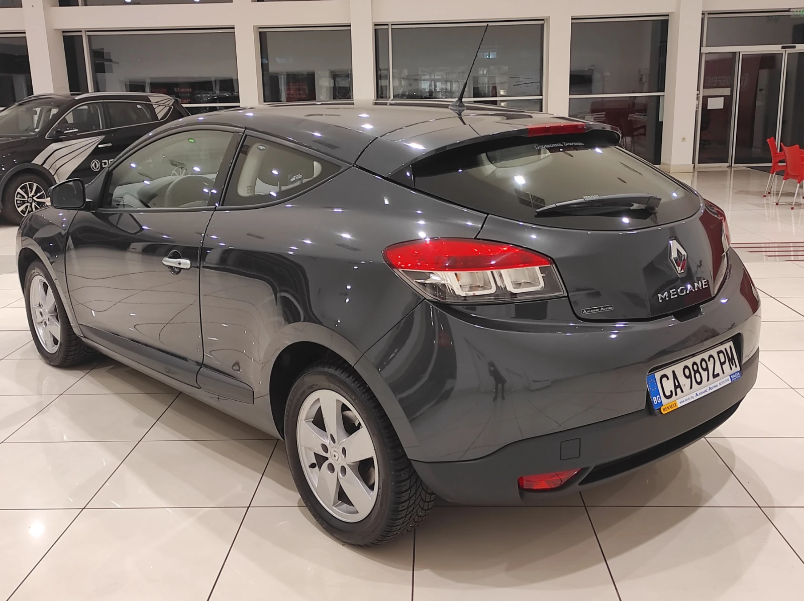 Renault Megane 1, 6 14000км - изображение 7