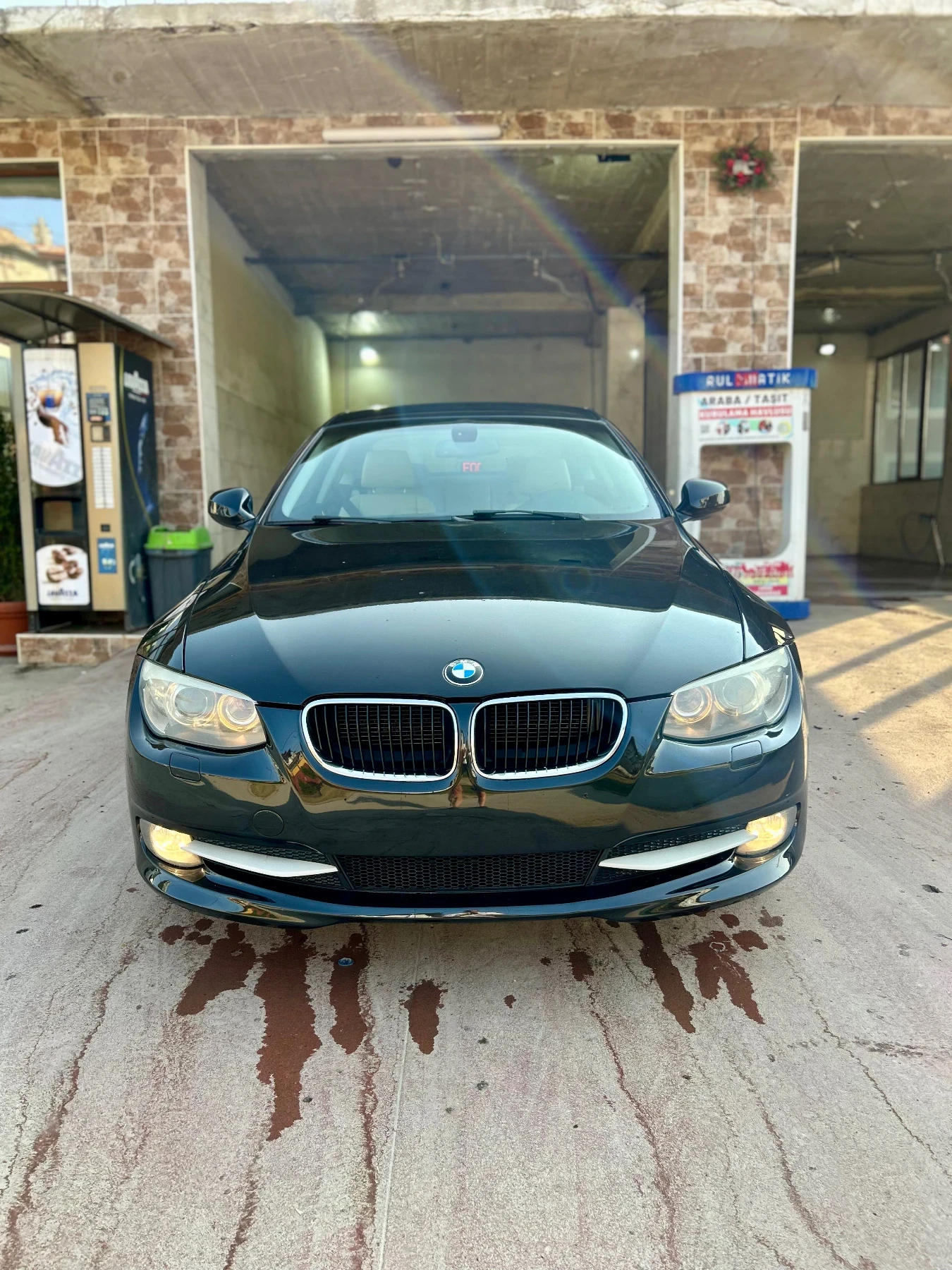 BMW 320 FACELIFT  - изображение 2