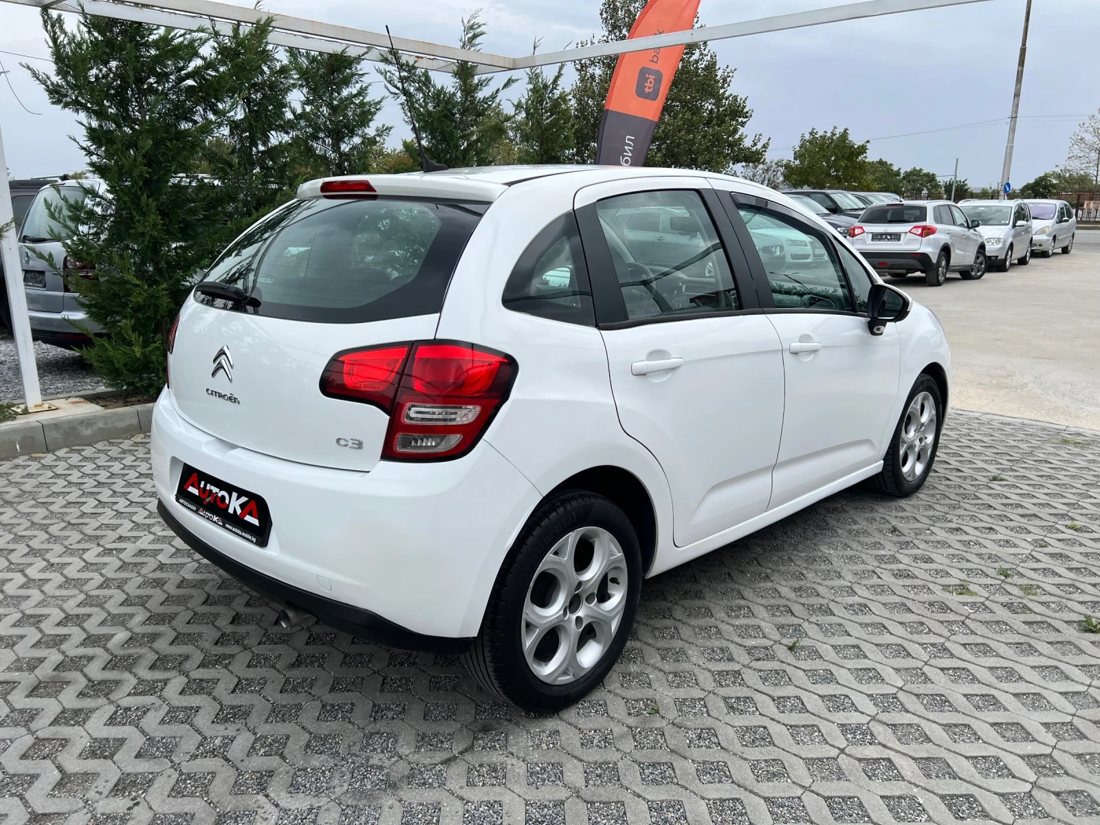 Citroen C3 1.4HDI-68кс= АВТОПИЛОТ= НАВИ= КЛИМАТРОНИК - изображение 3