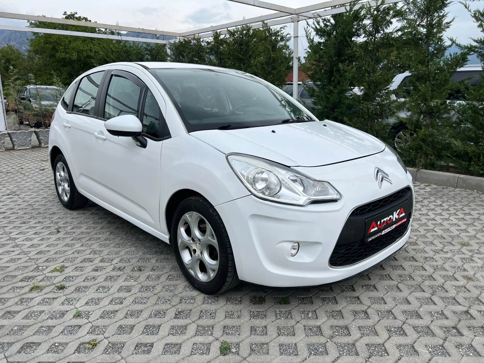 Citroen C3 1.4HDI-68кс= АВТОПИЛОТ= НАВИ= КЛИМАТРОНИК - изображение 2