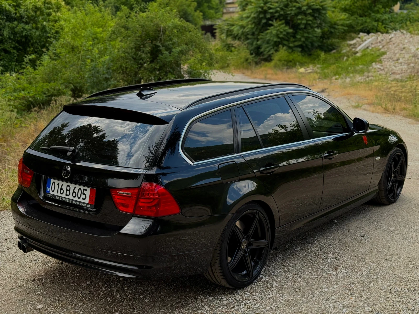 BMW 330 LCI 245 к.с * KEYLESS/GO* * HI-FI* * TOP*  - изображение 4