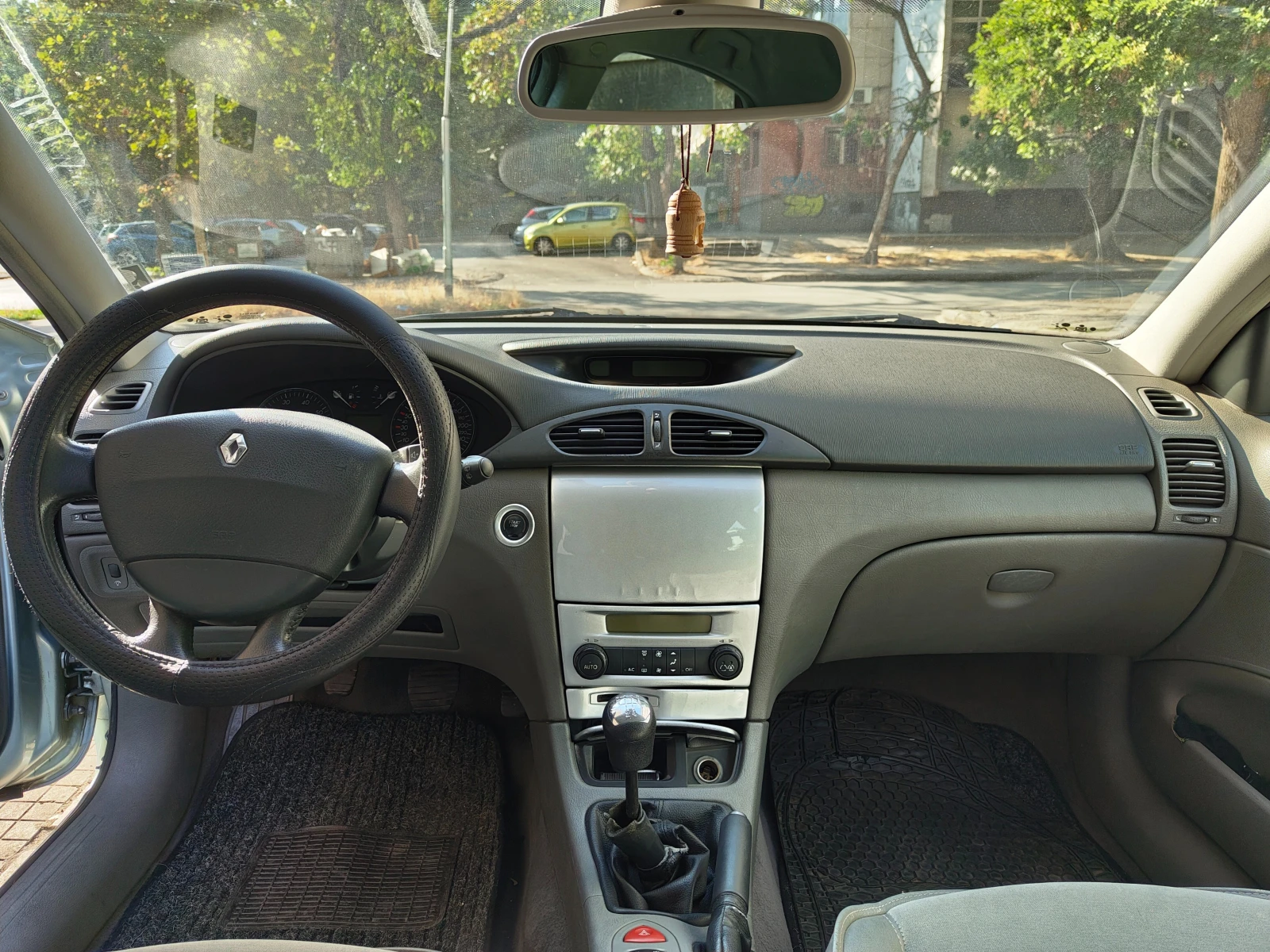 Renault Laguna Бензин-газ - изображение 10
