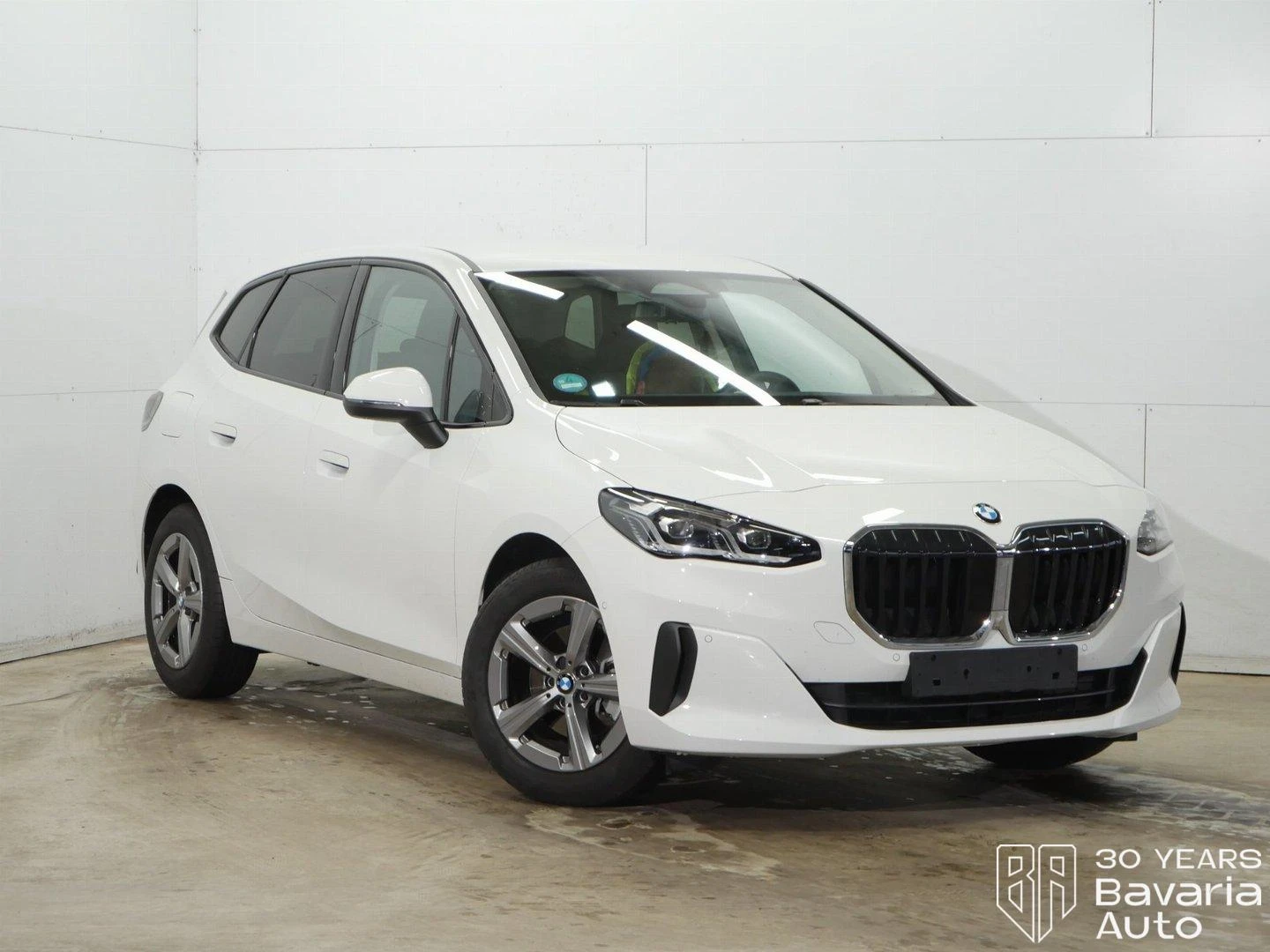 BMW 216 i Active Tourer Steptronic - изображение 4