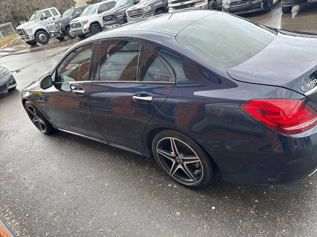 Mercedes-Benz C 300 * CARFAX * ЦЕНА ДО БГ - изображение 2